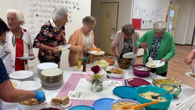 Sommerfest in der Tagespflege St. Vinzenz | Foto: Caritas Sommerfest in der Tagespflege St. Vinzenz | Foto: Caritas