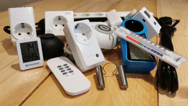 Kleine Energiesparhilfsmittel können viel bewirken. | Foto: Caritas Kleine Energiesparhilfsmittel können viel bewirken. | Foto: Caritas