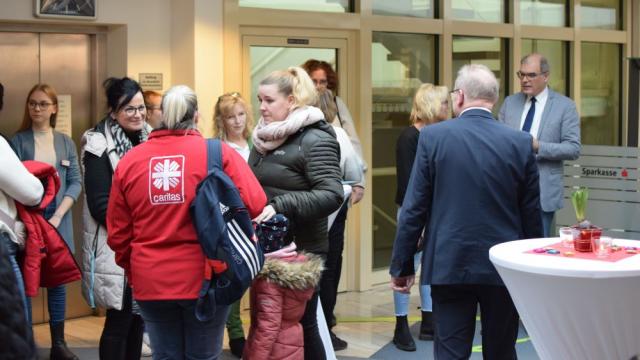 Bei einem Neujahrsempfang eröffnete die Caritas Südniedersachsen ihre Anlaufstelle für ambulante Pflege in Gieboldehausen. Bei einem Neujahrsempfang eröffnete die Caritas Südniedersachsen ihre Anlaufstelle für ambulante Pflege in Gieboldehausen.
