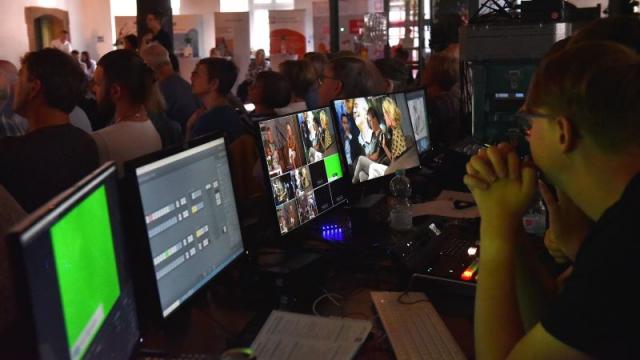 Die Video-AG des Eichsfeld-Gymnasiums Duderstadt sorgte für die Technik. | Foto: Iris Blank / kpvd Die Video-AG des Eichsfeld-Gymnasiums Duderstadt sorgte für die Technik. | Foto: Iris Blank / kpvd